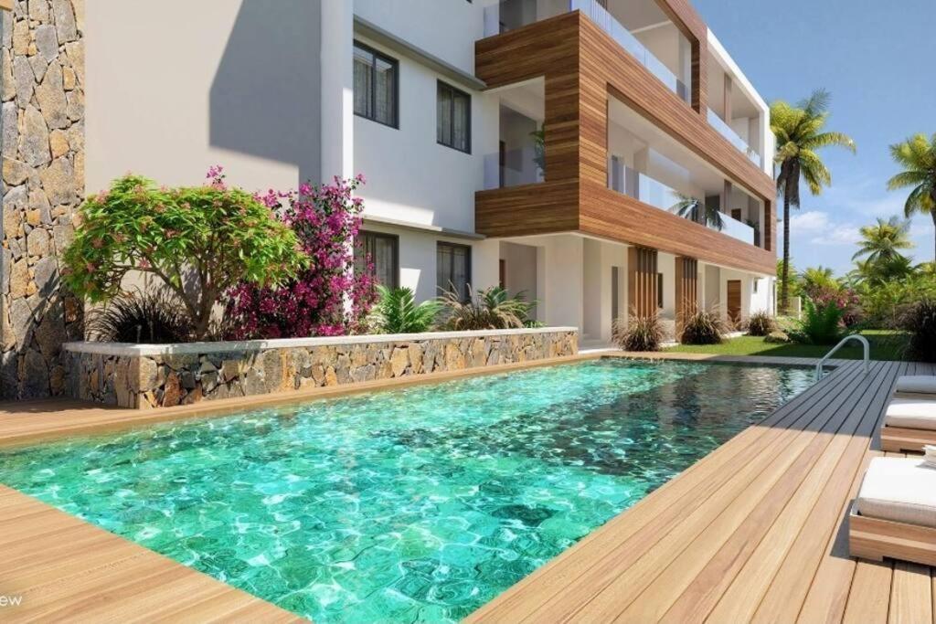 Joli Appartement Neuf, Route Cotiere Гранд-Бэй Экстерьер фото